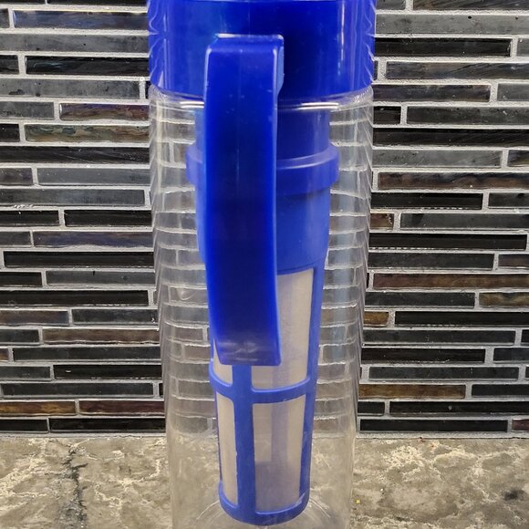 TEAVANA ICED TEA FLAVORED WATER PITCHER 66 OZ. VINTAGE ROYAL BLUE MADE IN USA - Picture 4 of 14